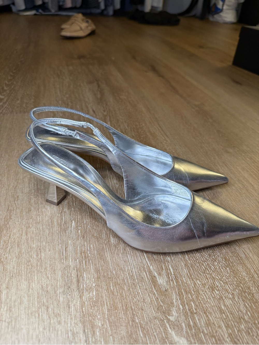 ZARA Women’s Silver Metallic Pointed Toe Slingback Block Heel EU 36